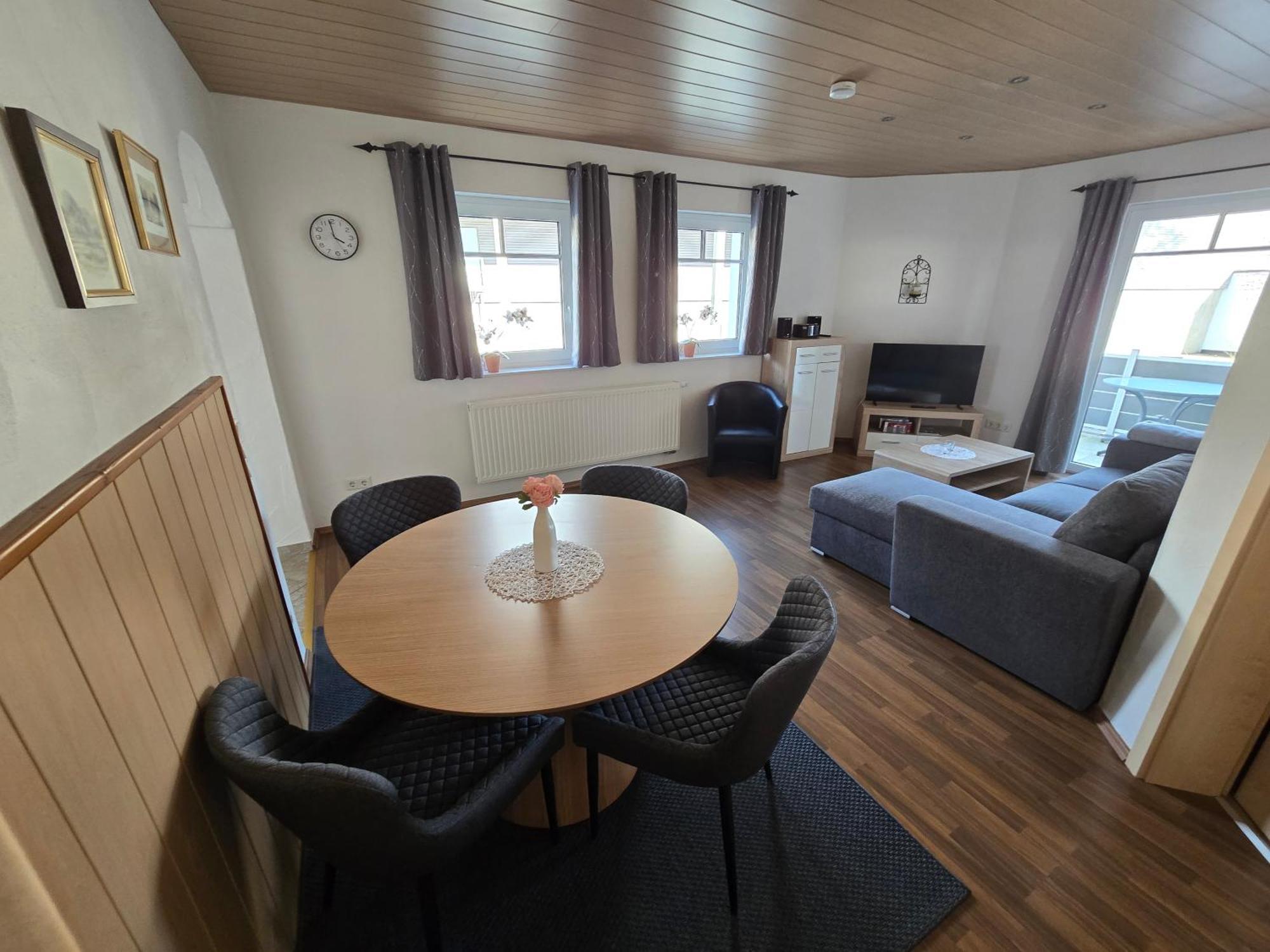 Ferienwohnung Gashi ヴィンターベルク エクステリア 写真